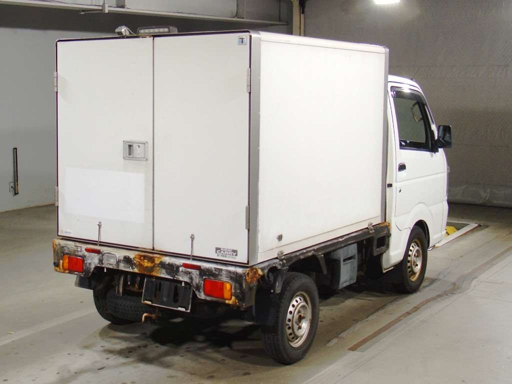 2016 Suzuki Carry Truck DA16T[1]