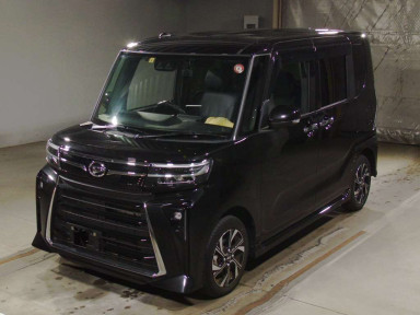 2023 Daihatsu Tanto Custom