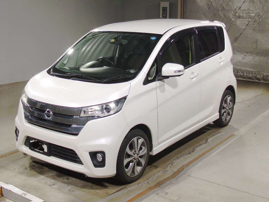 2013 Nissan DAYZ B21W[0]