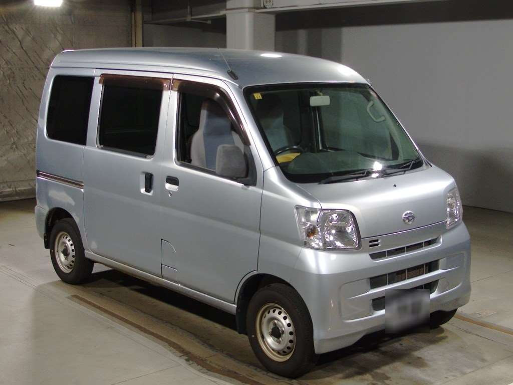 2013 Daihatsu Hijet Cargo S321V[2]