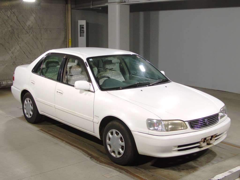 1998 Toyota Corolla Sedan AE110[2]