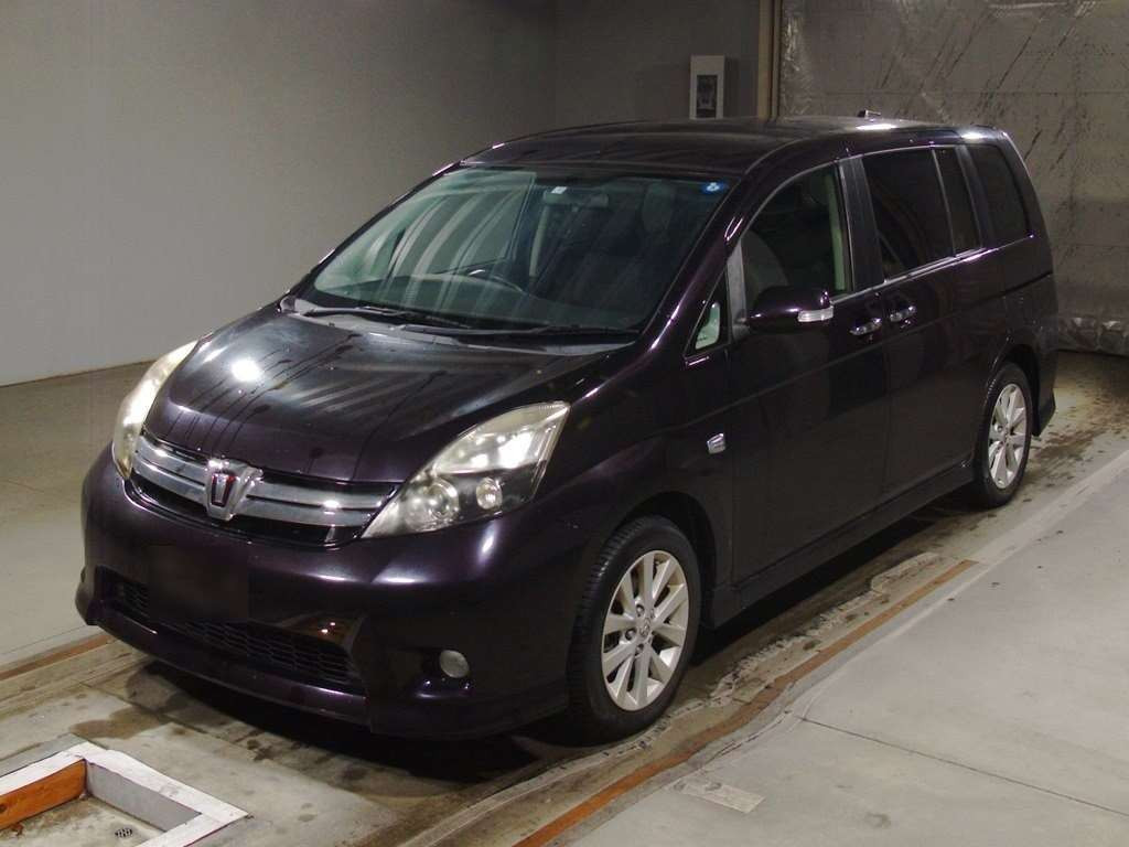 2011 Toyota Isis ZGM11W[0]