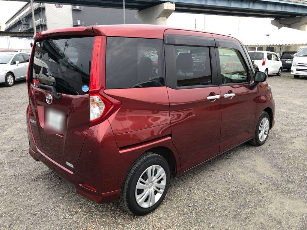 2021 Toyota Roomy M900A[1]