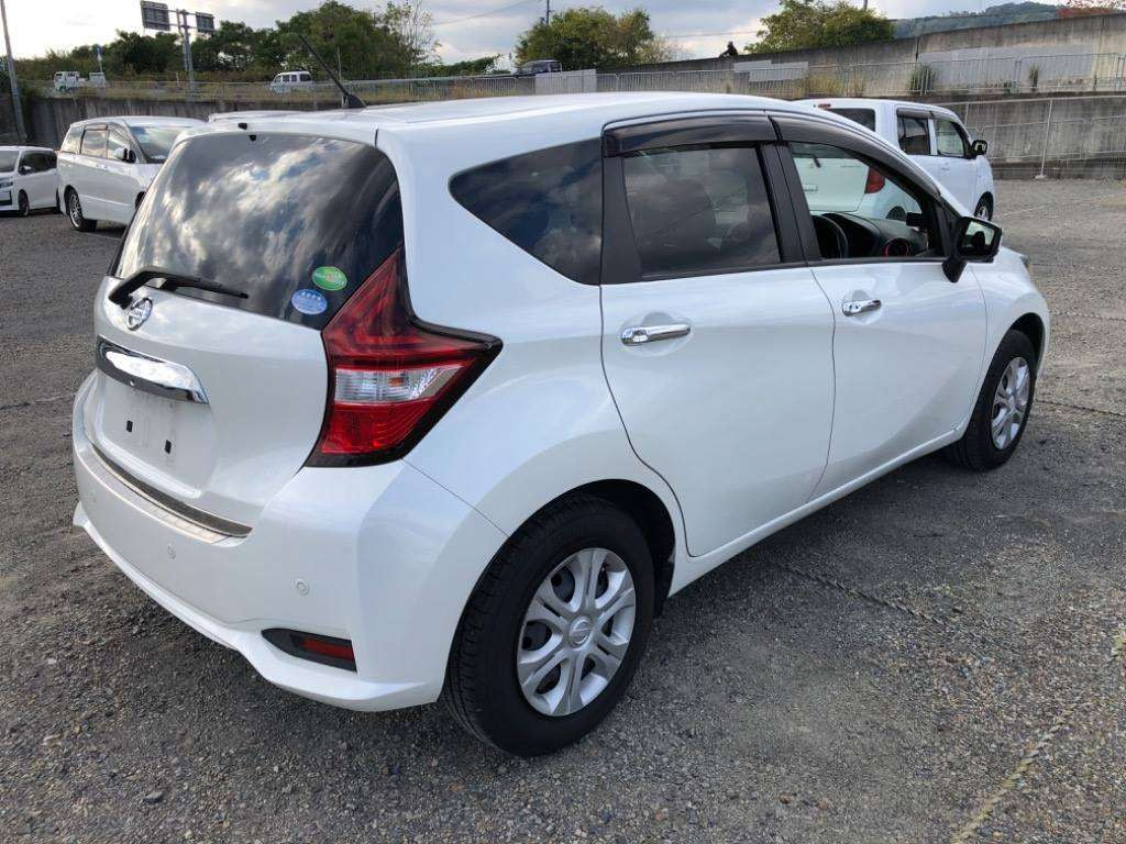 2018 Nissan Note E12[1]