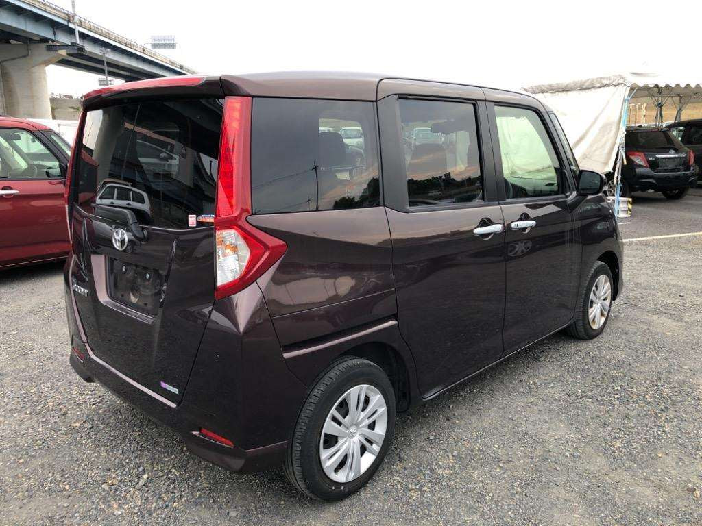 2022 Toyota Roomy M900A[1]