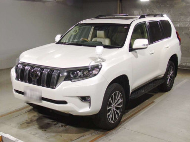 2020 Toyota Land Cruiser Prado