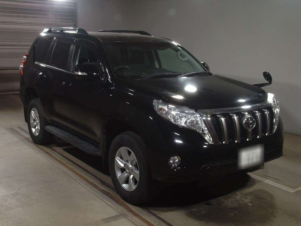 2015 Toyota Land Cruiser Prado TRJ150W[2]