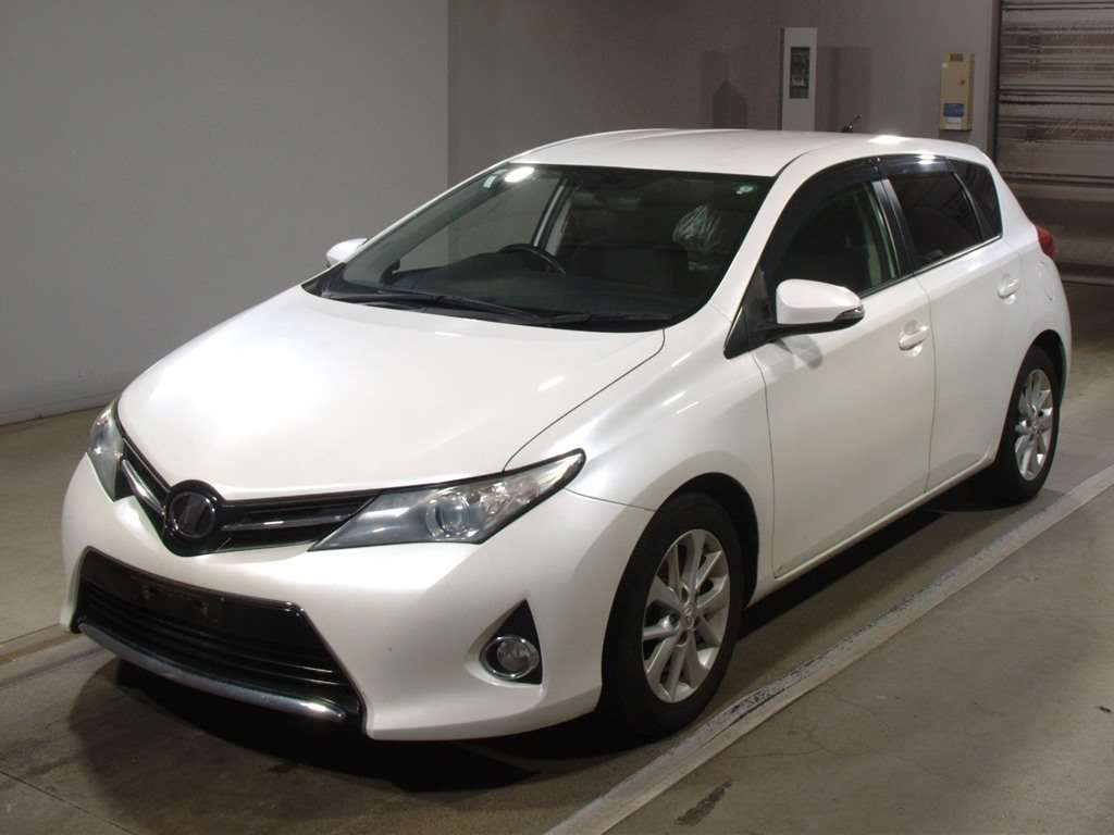 2012 Toyota Auris ZRE186H[0]