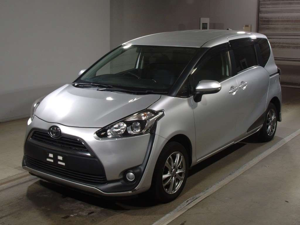 2016 Toyota Sienta NCP175G[0]