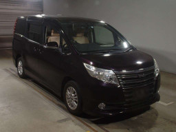 2014 Toyota Noah