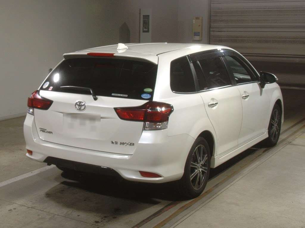 2016 Toyota Corolla Fielder NRE161G[1]