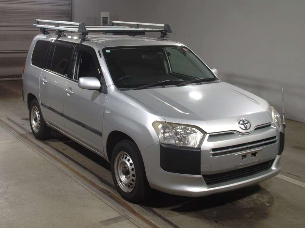 2016 Toyota Succeed NCP165V[2]