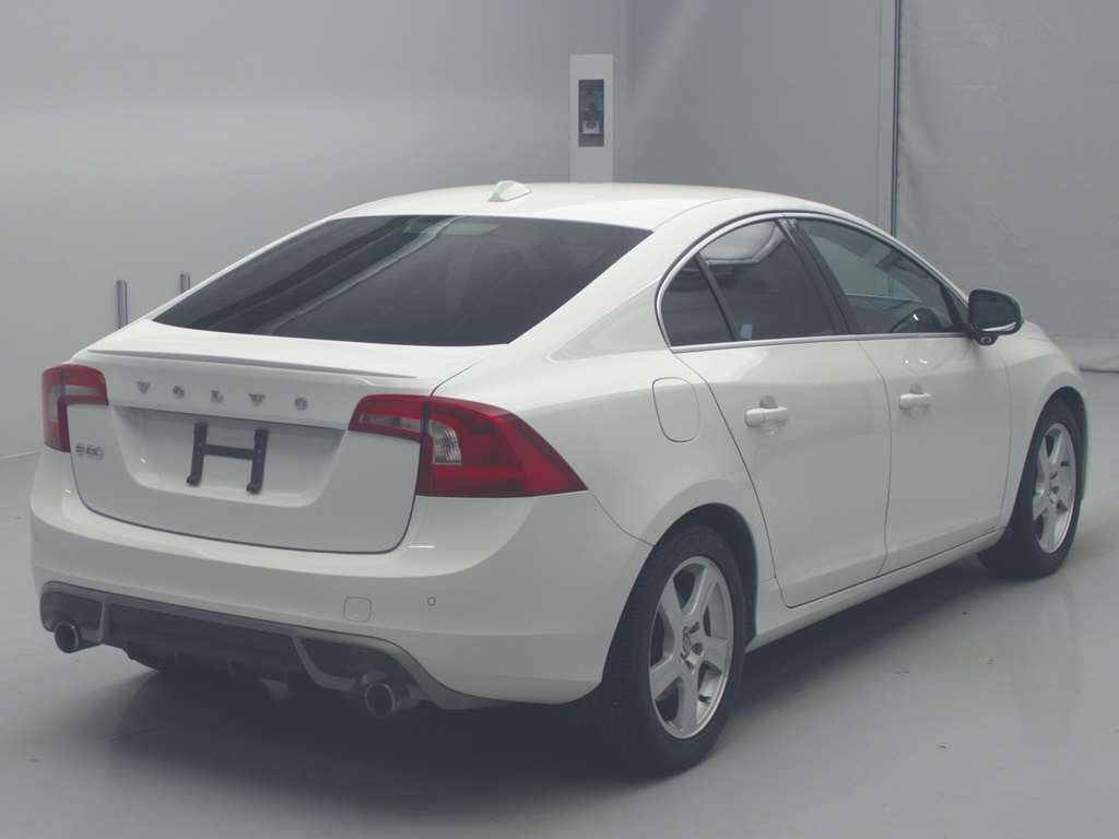 2012 Volvo S60 FB4164T[1]