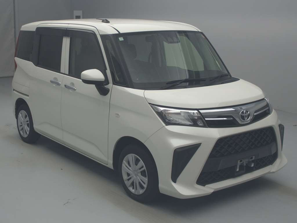 2020 Toyota Roomy M900A[2]