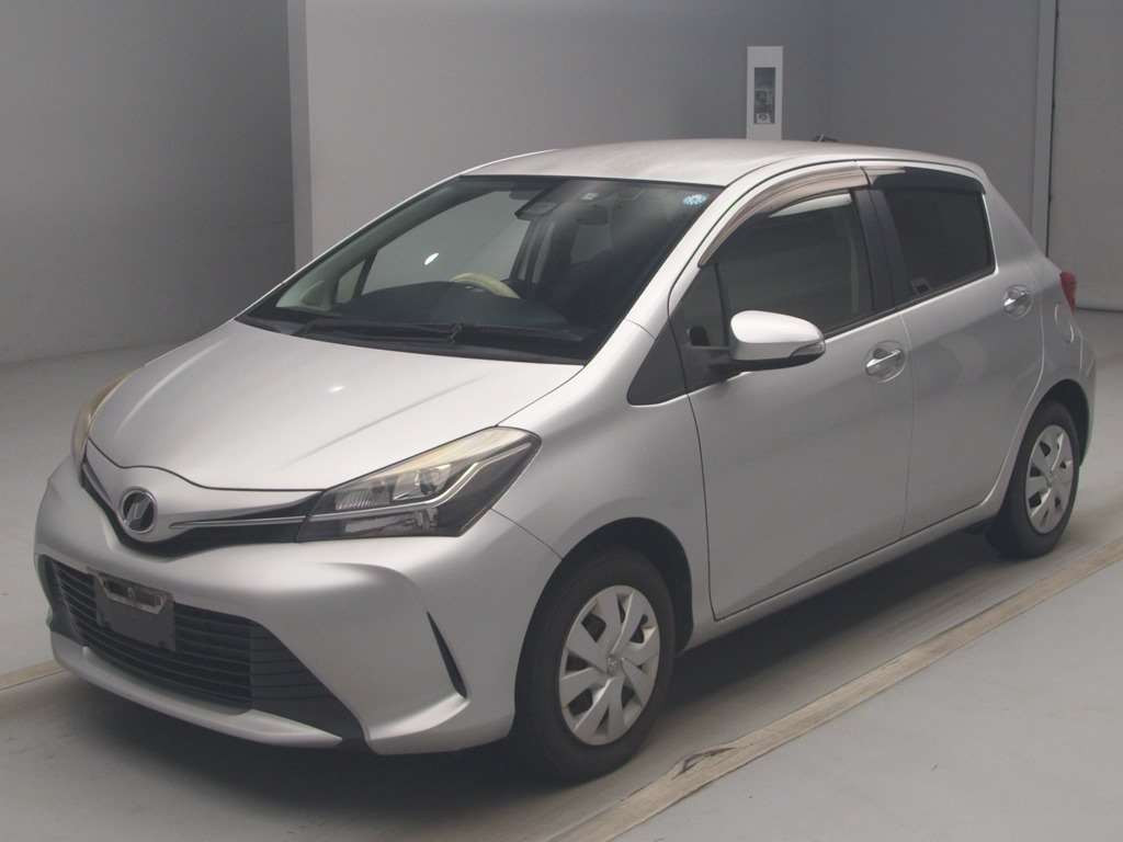 2015 Toyota Vitz KSP130[0]