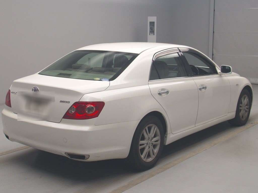 2005 Toyota Mark X GRX120[1]