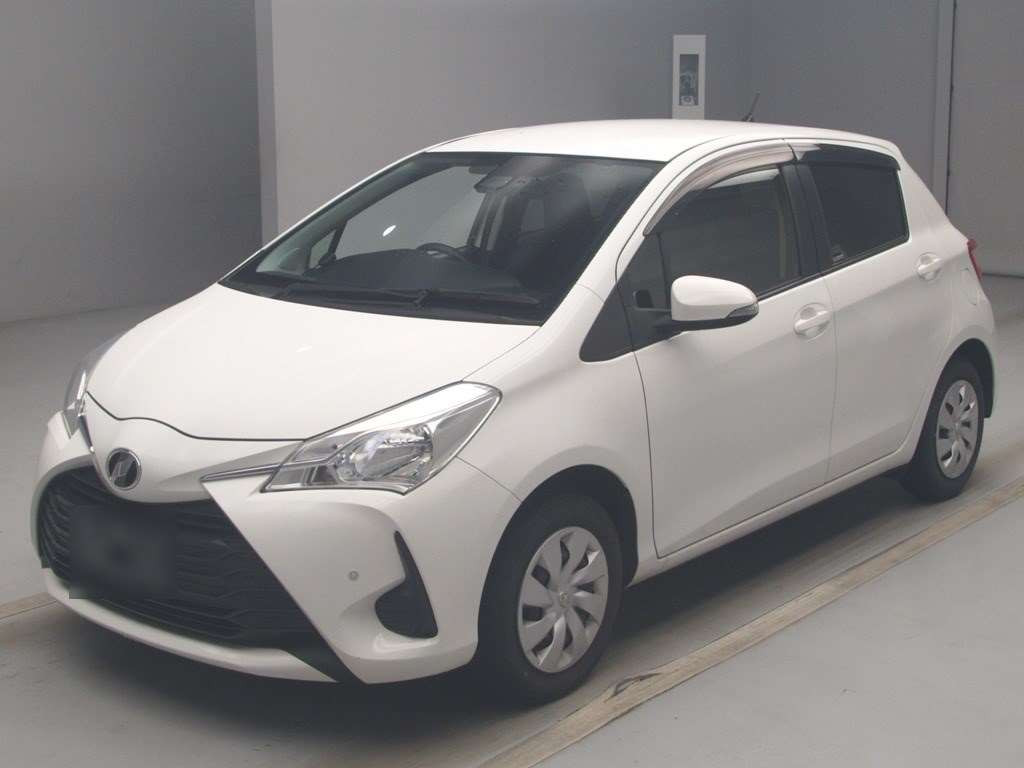 2017 Toyota Vitz KSP130[0]