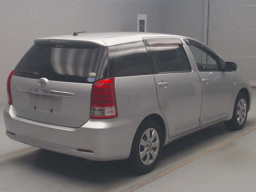 2006 Toyota Wish ZNE10G[1]