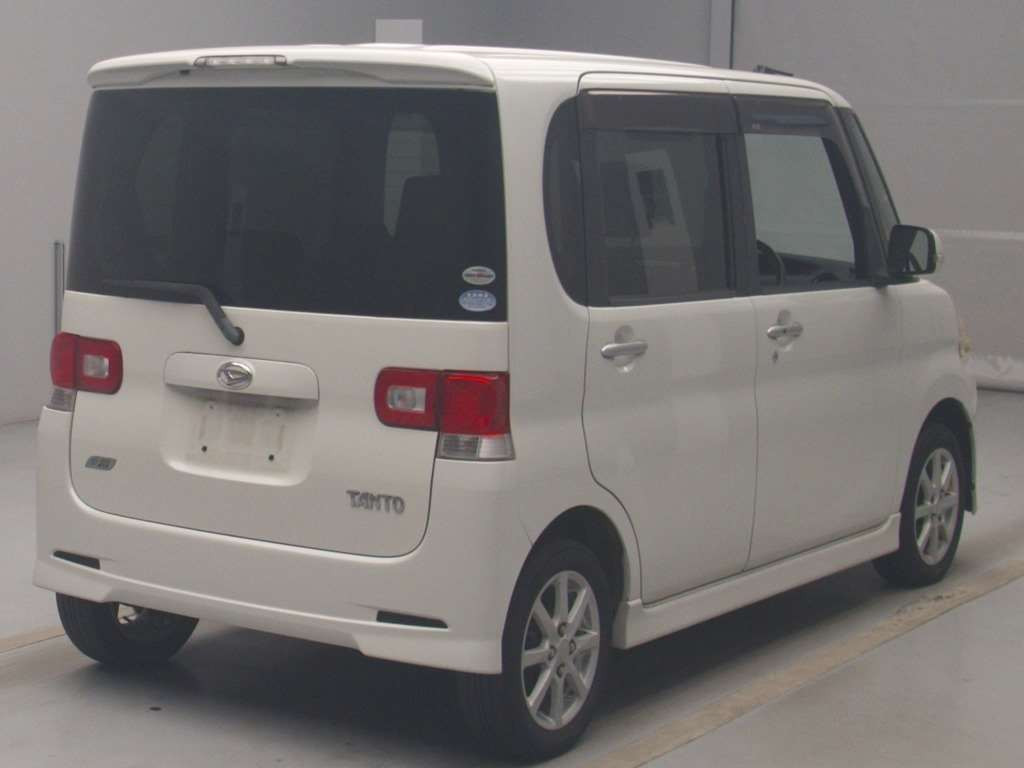 2012 Daihatsu Tanto L375S[1]