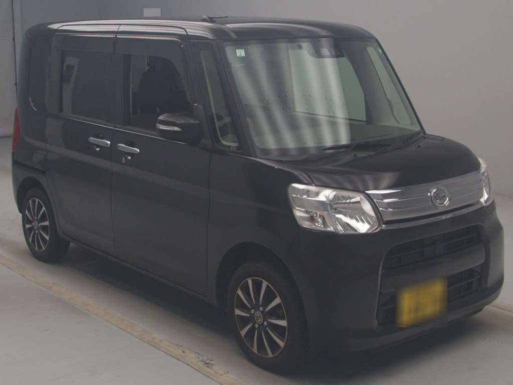 2017 Daihatsu Tanto LA600S[2]