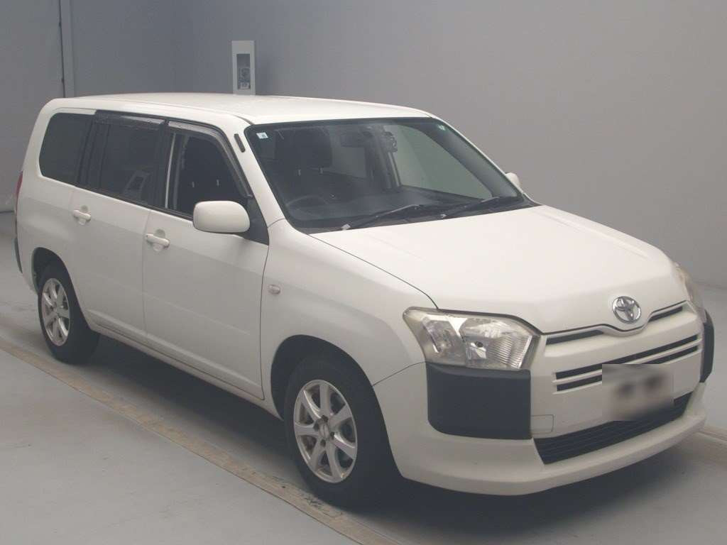 2015 Toyota Succeed NCP160V[2]