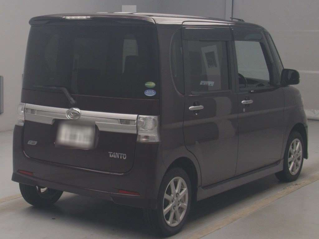 2013 Daihatsu Tanto Custom L375S[1]