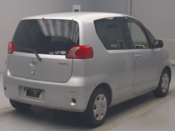 2006 Toyota Porte