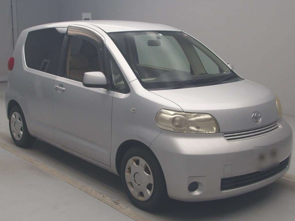 2006 Toyota Porte NNP10[2]