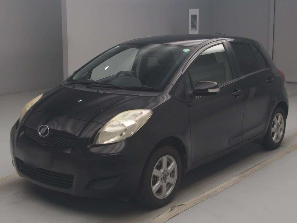 2009 Toyota Vitz SCP90[0]