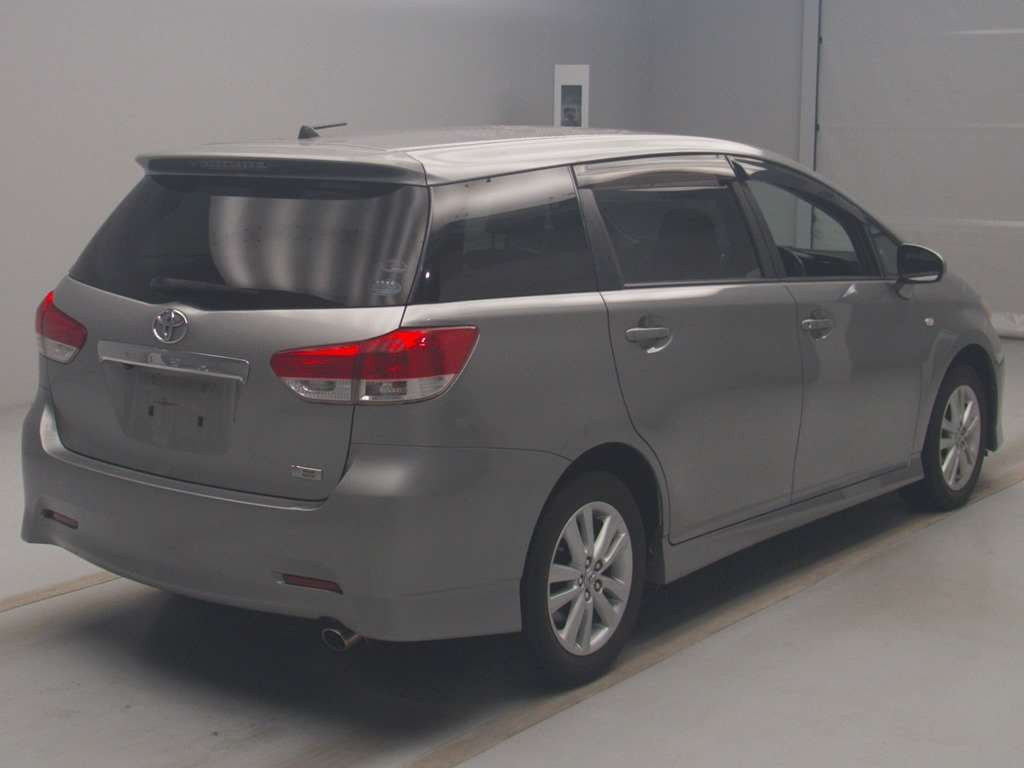 2010 Toyota Wish ZGE20W[1]