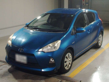 2013 Toyota Aqua