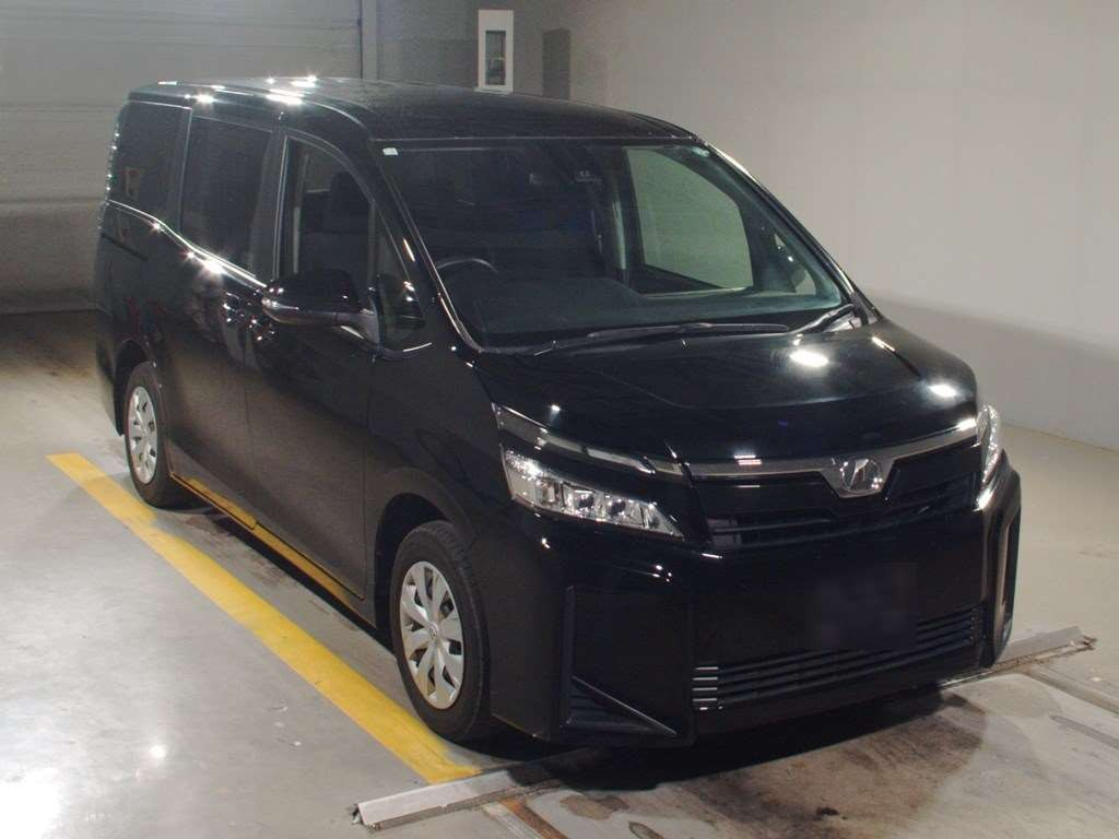 2020 Toyota Voxy ZRR80G[2]