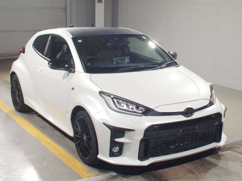 2021 Toyota GR YARIS MXPA12[2]