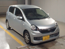 2014 Daihatsu Mira es