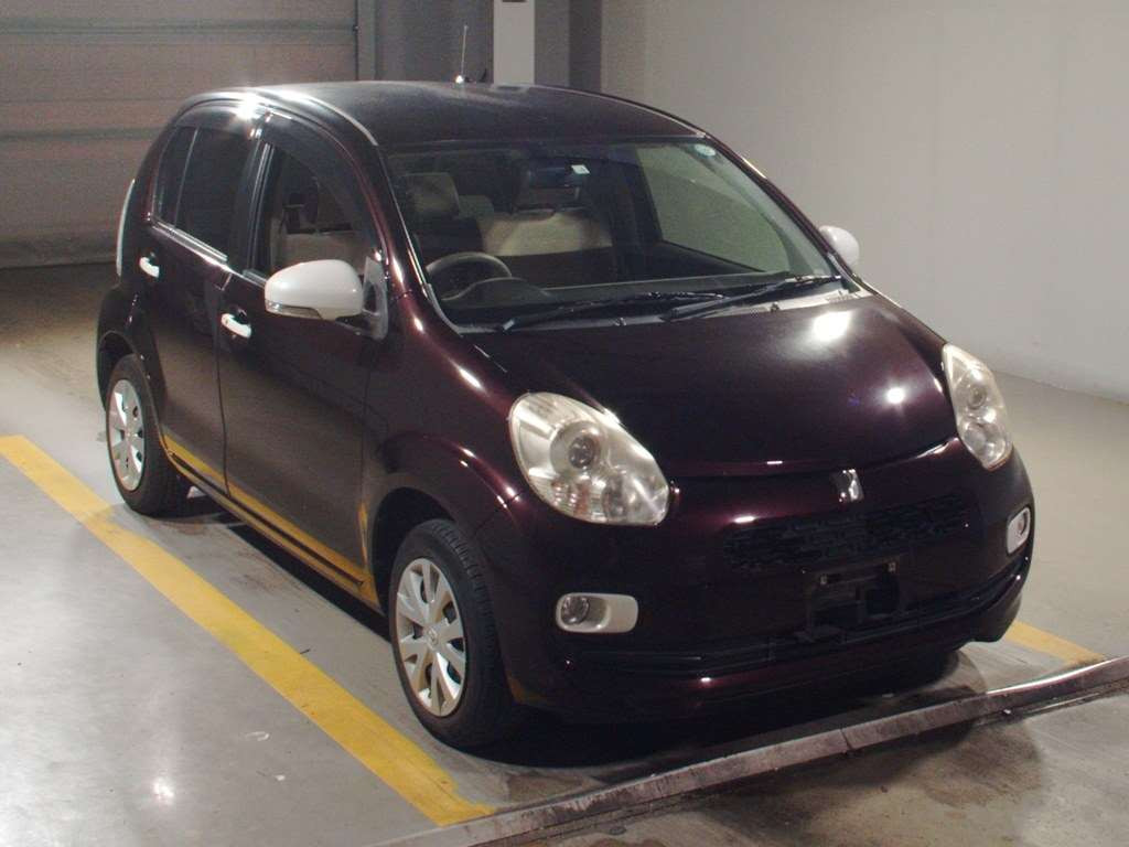 2014 Toyota Passo KGC30[2]