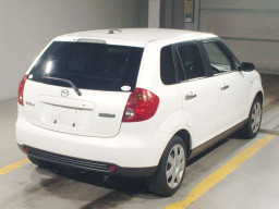 2008 Mazda Verisa