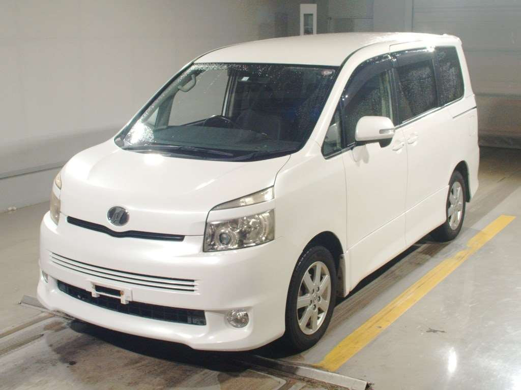 2007 Toyota Voxy ZRR70W[0]