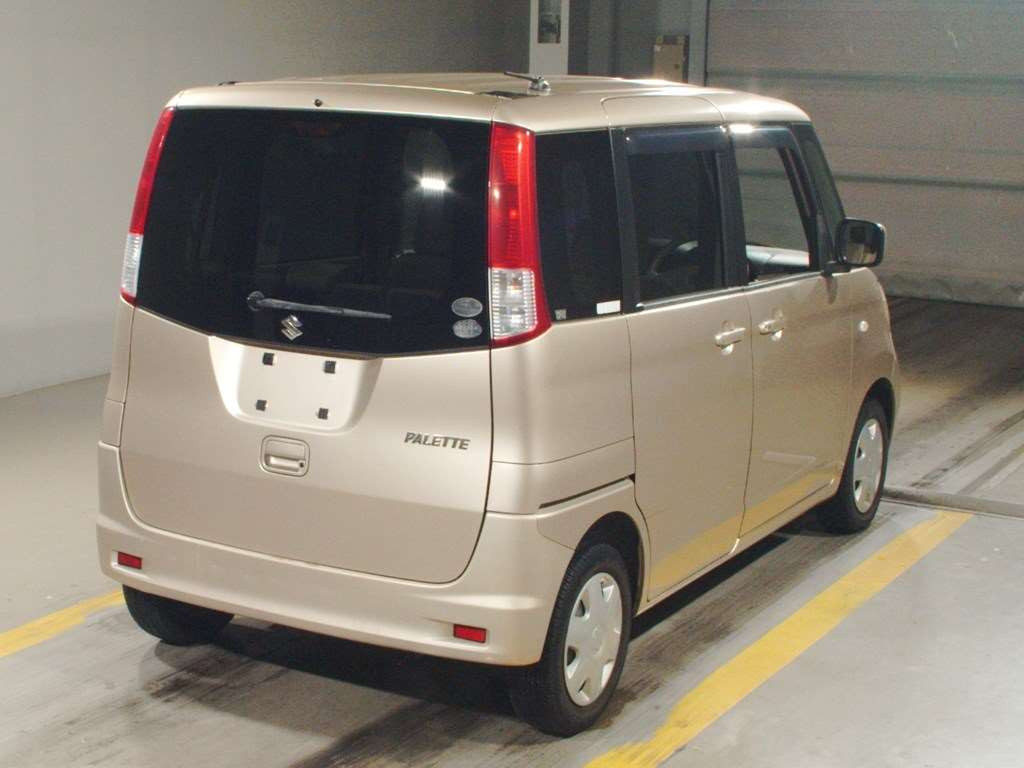 2010 Suzuki Palette MK21S[1]