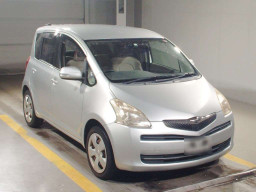 2006 Toyota Ractis