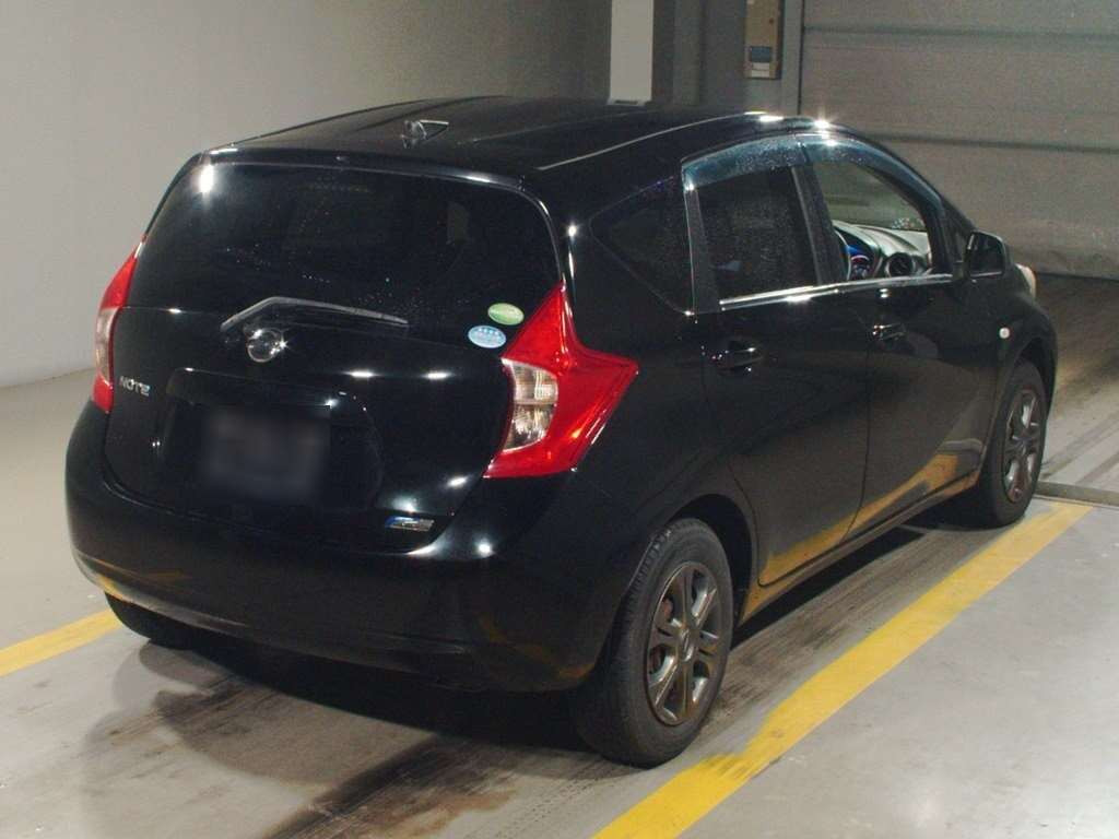 2013 Nissan Note E12[1]