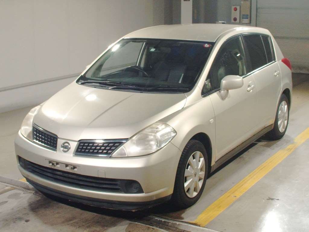 2005 Nissan Tiida C11[0]