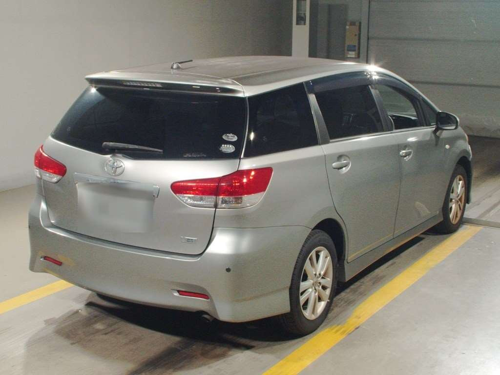 2009 Toyota Wish ZGE20W[1]