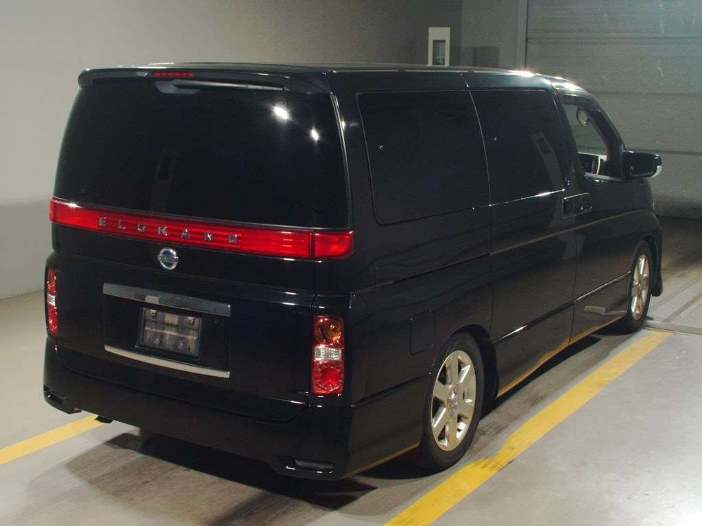 2006 Nissan Elgrand NE51[1]