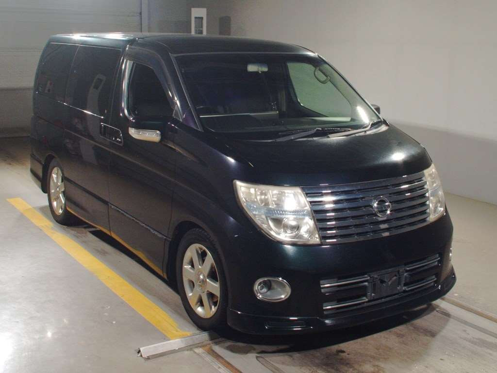 2006 Nissan Elgrand NE51[2]