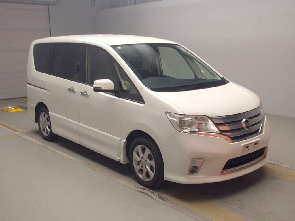 2012 Nissan Serena FC26[2]