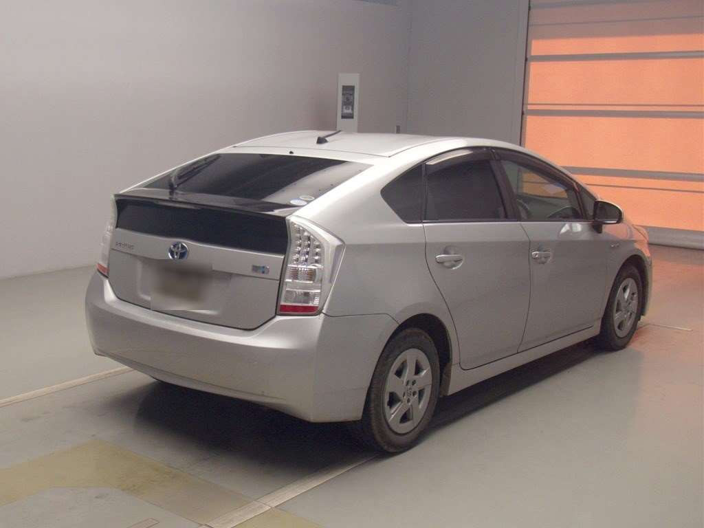 2009 Toyota Prius ZVW30[1]