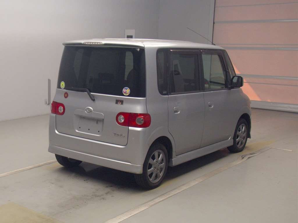 2005 Daihatsu Tanto L360S[1]