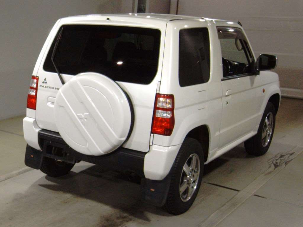 2011 Mitsubishi Pajero Mini H58A[1]