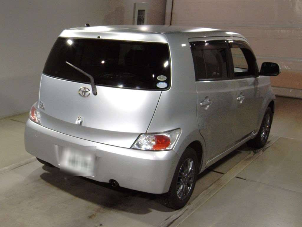 2009 Toyota bB QNC20[1]