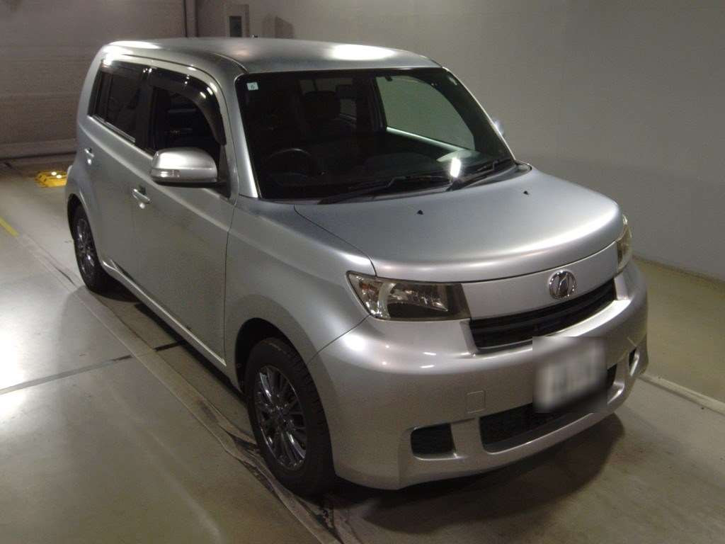 2009 Toyota bB QNC20[2]